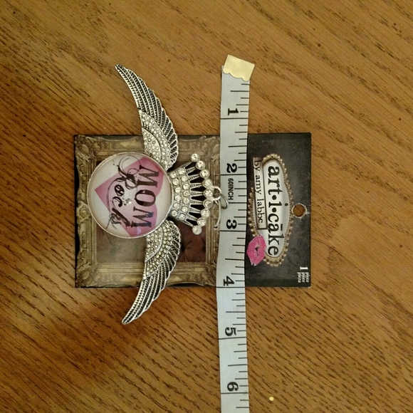 Pendant with Glass accents - Picture 10 of 12